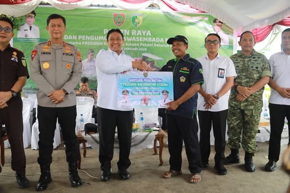 Wagub Kalteng Hadiri Panen Raya dan Pengumuman Swasembada Pangan bersama Presiden RI secara Virtual